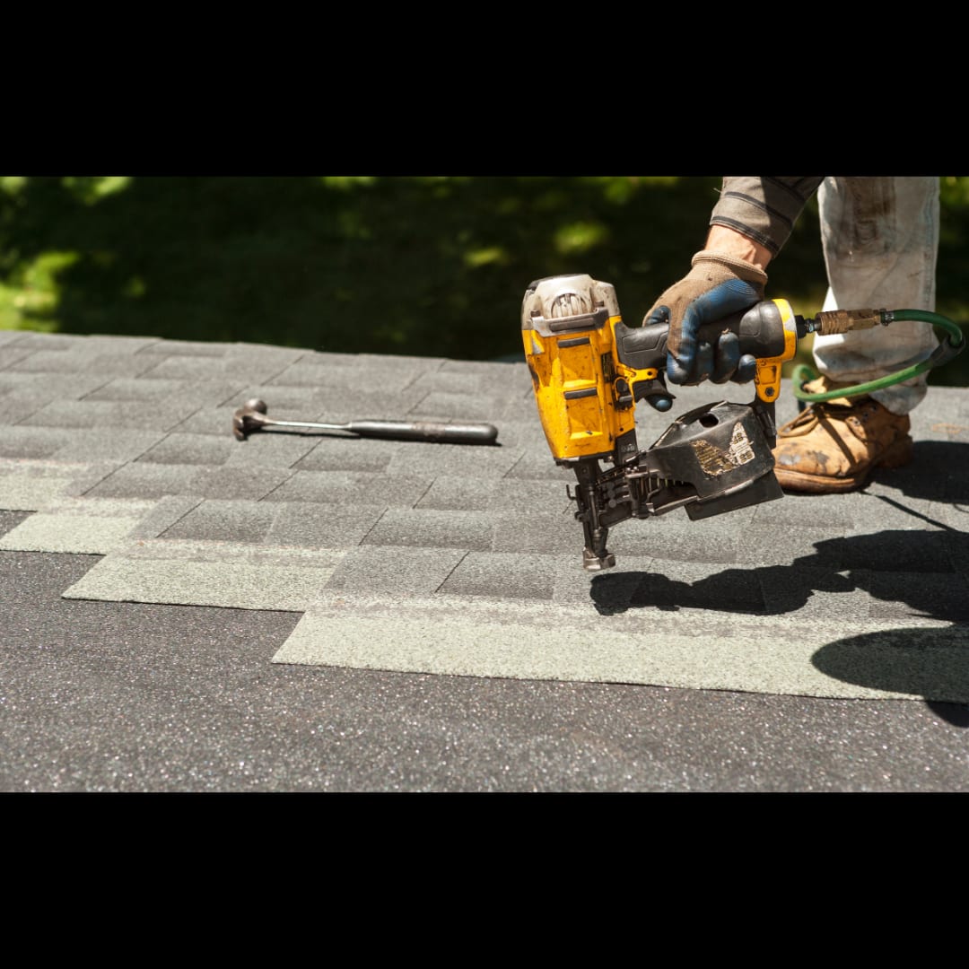 The LB Roofing crew on a recent Cincinnati roofing project